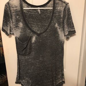 Zsupply distressed v-neck tee